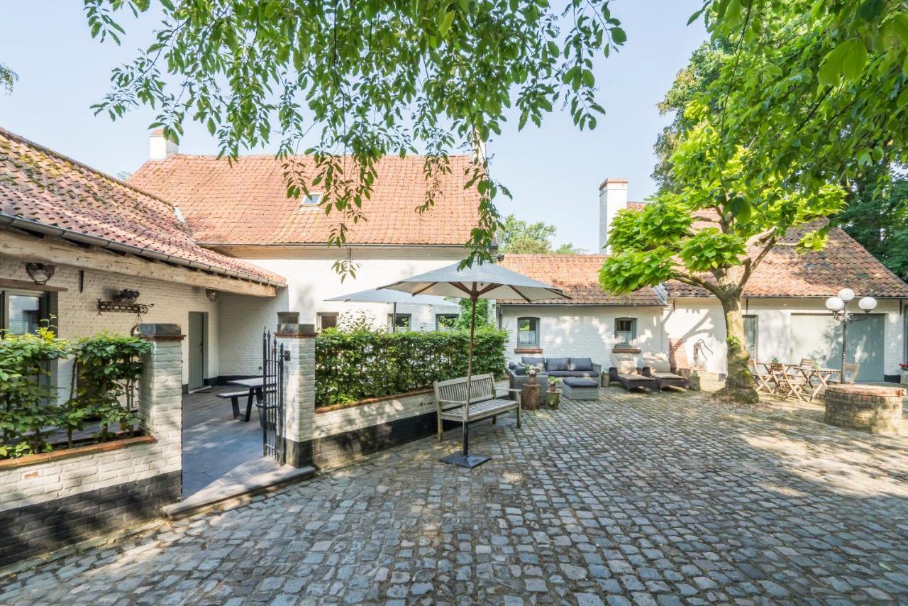 Fantastische Vakantiewoning Aan Het Bos Wingene Eksteriør bilde